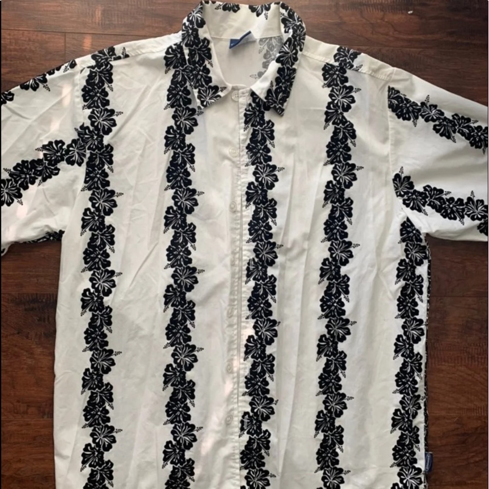 Sideout Shirt